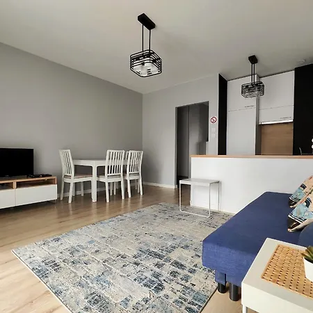 Luxury In -1-bright-secured-free Parking Appartement Łódź