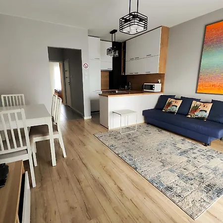 Luxury In -1-bright-secured-free Parking